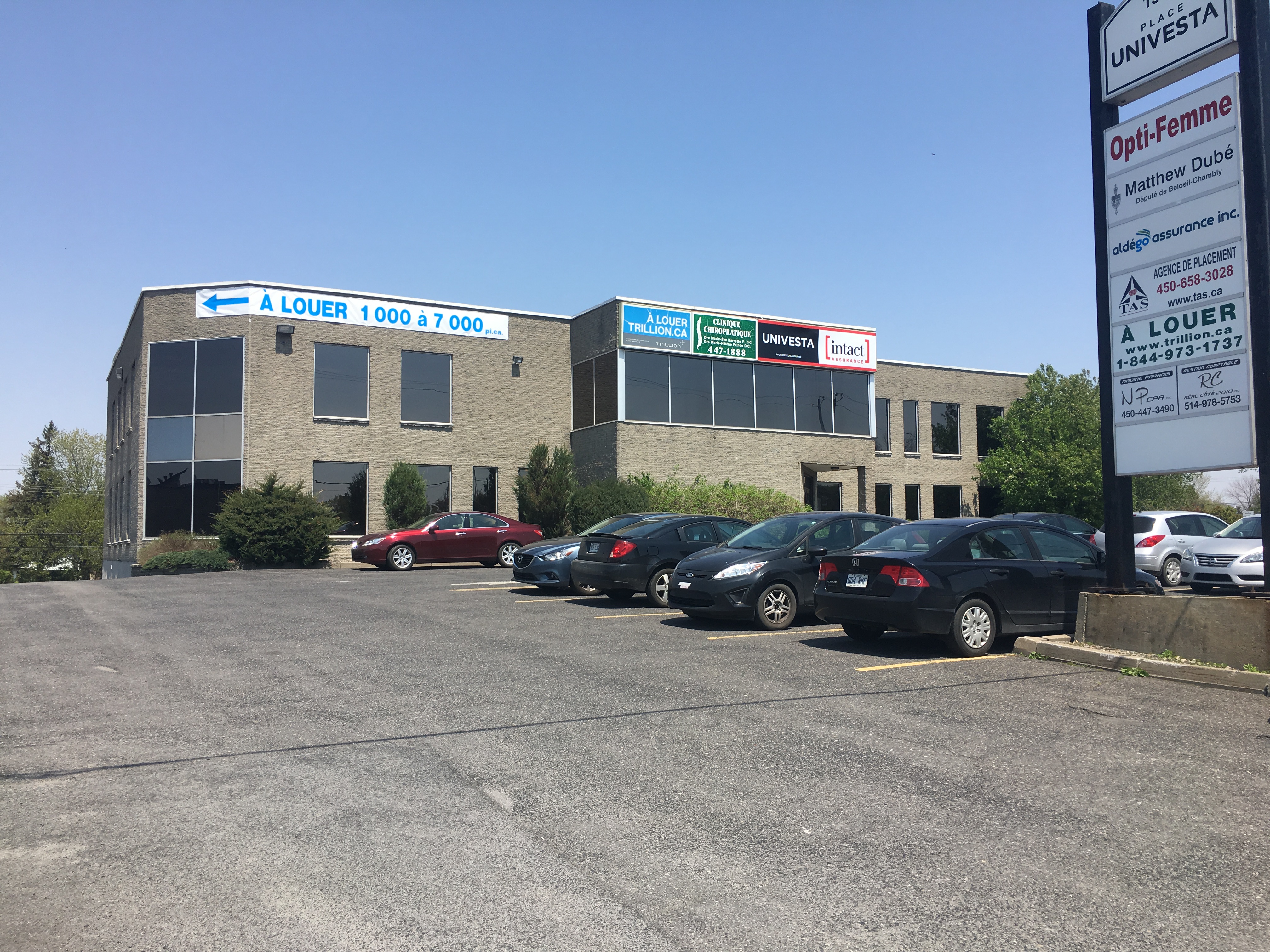 Commercial rental space/Office for rent, Chambly